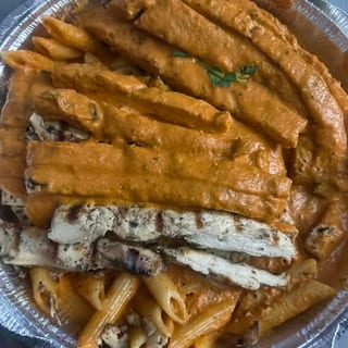 Pasta Alla Vodka with Chicken