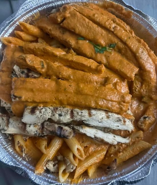 Pasta Alla Vodka with Chicken.
